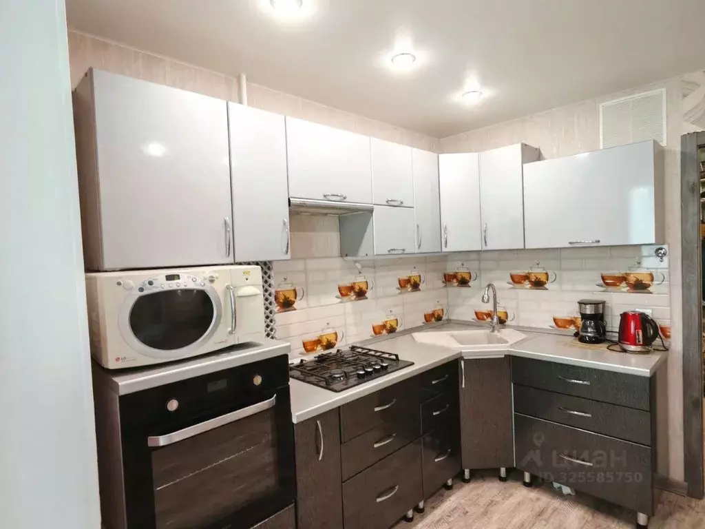 2-к кв. Самарская область, Тольятти ул. Матросова, 52 (53.5 м) - Фото 1