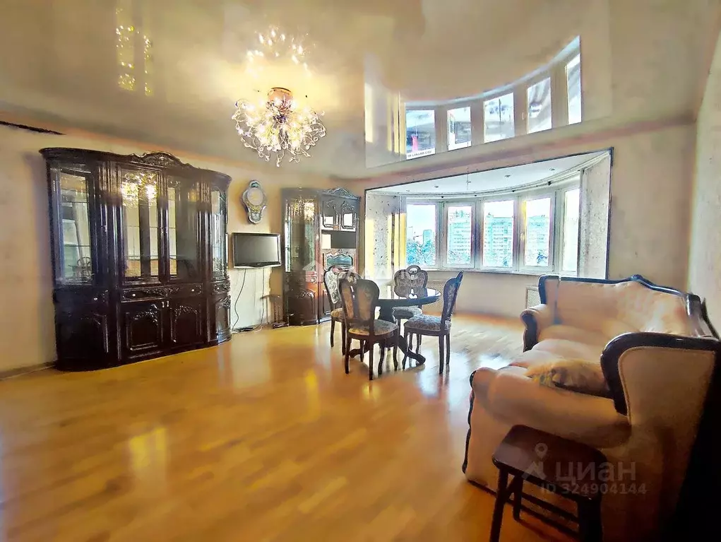 2-к кв. Пермский край, Пермь ул. Адмирала Ушакова, 32 (73.7 м) - Фото 1