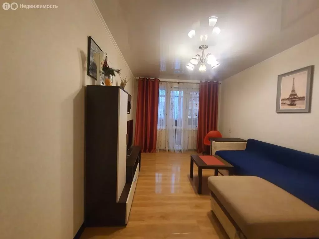 2-комнатная квартира: Челябинск, улица Молодогвардейцев, 56 (46.3 м) - Фото 2