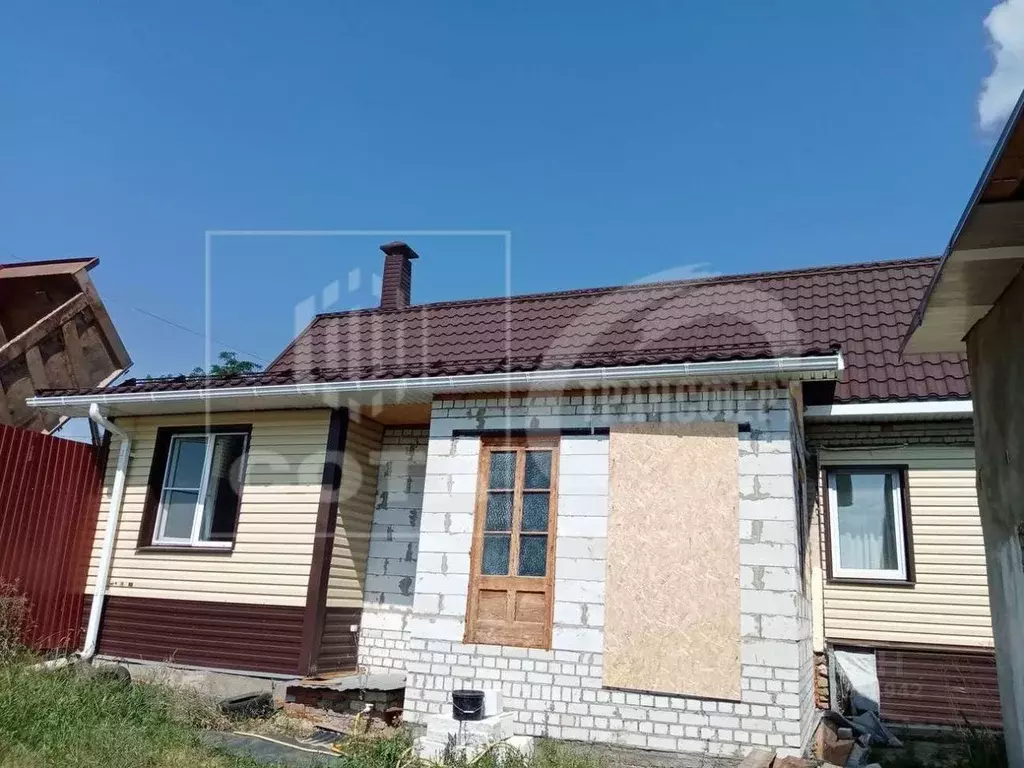 Дом в Воронежская область, Воронеж ул. Октябрьская (100 м) - Фото 1