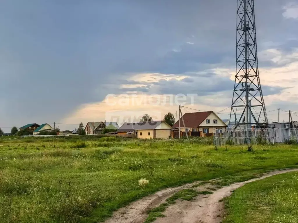 Участок в Омская область, Омский район муниципальный округ, пос. ... - Фото 1
