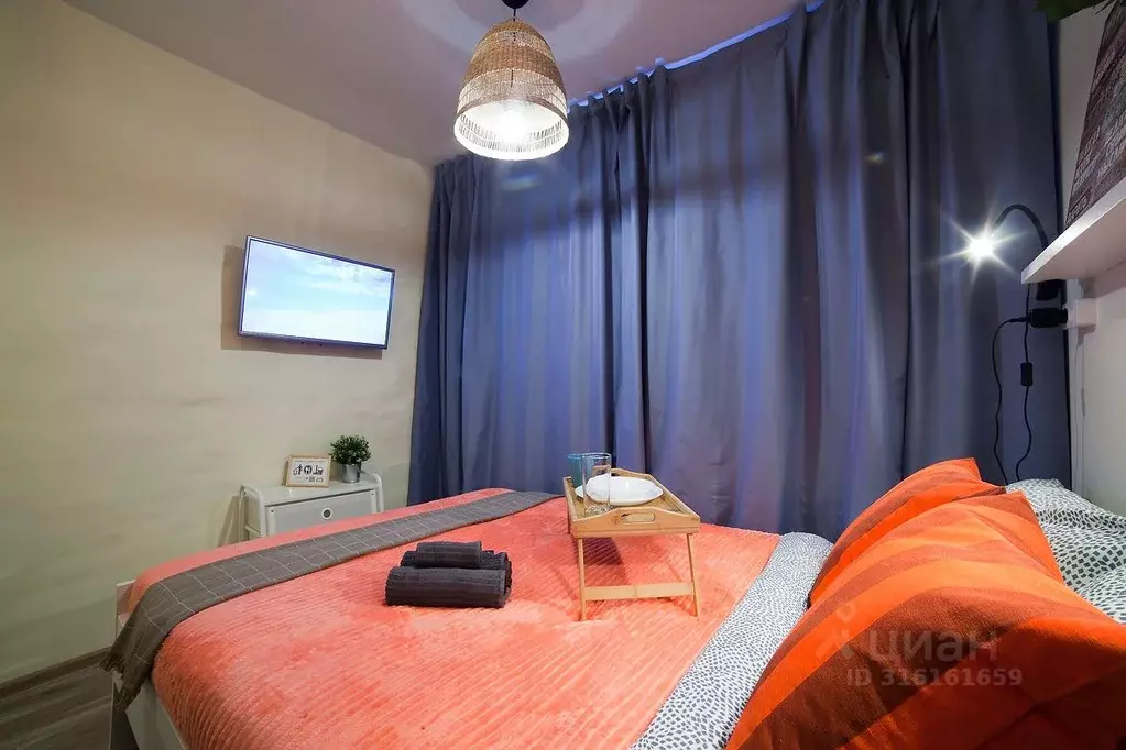 Студия Новосибирская область, Новосибирск Советская ул., 50Б (18.0 м) - Фото 1