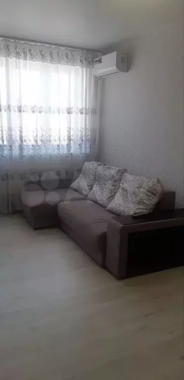 1-к. квартира, 40 м, 7/10 эт. - Фото 1