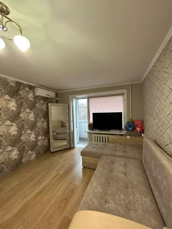 1-к кв. Самарская область, Тольятти Лесная ул., 60 (32.4 м) - Фото 1