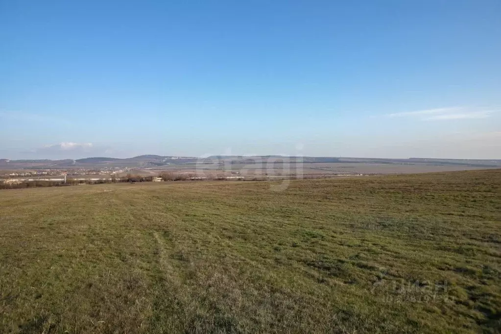 Участок в Крым, Бахчисарайский район, Почтовское с/пос, с. Самохвалово ... - Фото 1