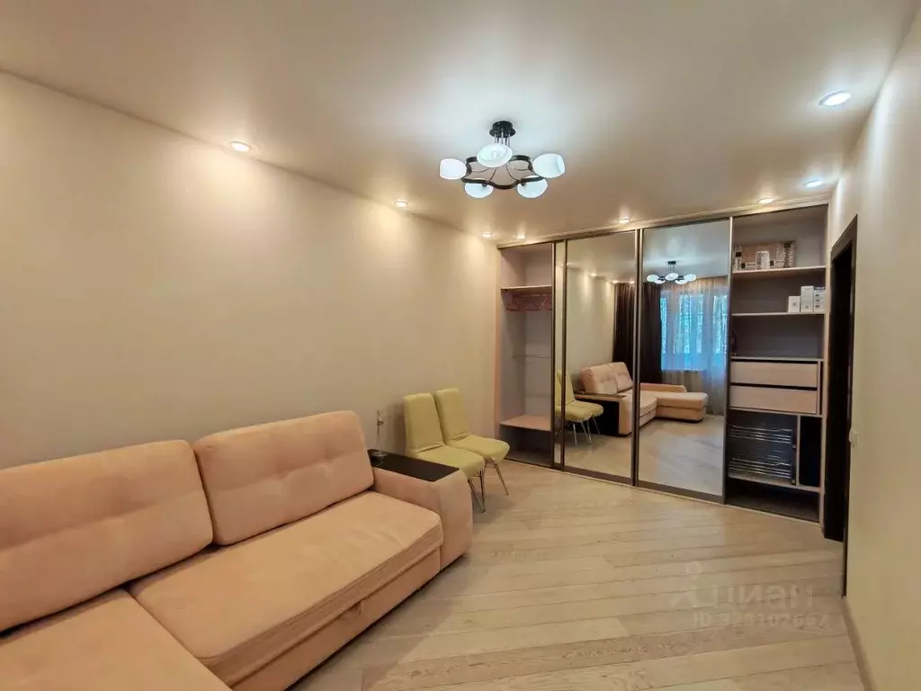 2-к кв. Московская область, Химки Ленинский просп., 8 (38.0 м) - Фото 2