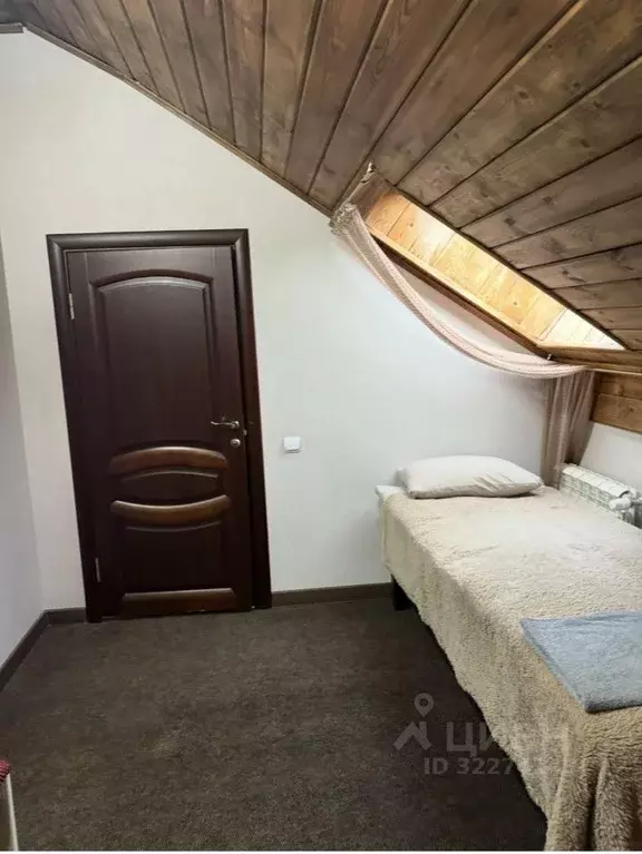 Комната Кабардино-Балкария, Эльбрусский район, с. Терскол ул. Азау, 16 ... - Фото 1