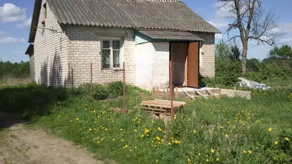 Дом в Псковская область, Порховский муниципальный округ, д. Печково  ... - Фото 1