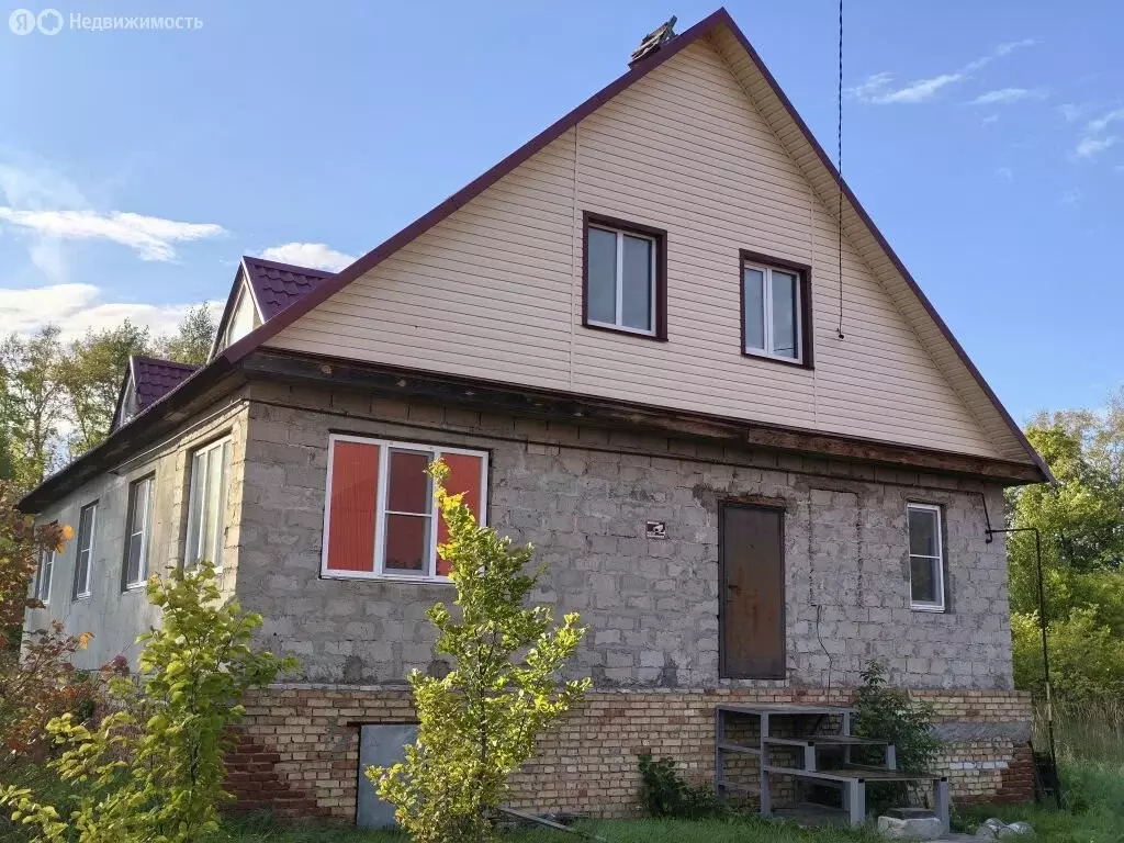 Дом в Лунинский район, село Манторово, улица Мира, 163 (130.9 м) - Фото 0