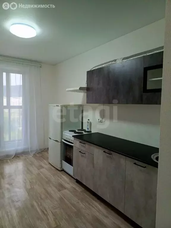 1-комнатная квартира: Миасс, улица Кирова, 86 (35 м) - Фото 2