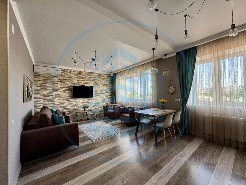 2-к кв. Ставропольский край, Ессентуки Октябрьская ул., 337 (70.9 м) - Фото 1