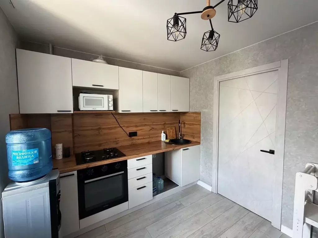 3-к кв. Крым, Симферополь ул. Поповкина, 55 (64.0 м) - Фото 1