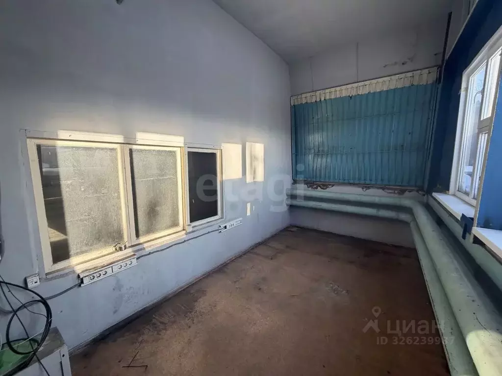 Склад в Тюменская область, Тюмень ул. 50 лет Октября, 111с2 (280 м) - Фото 2