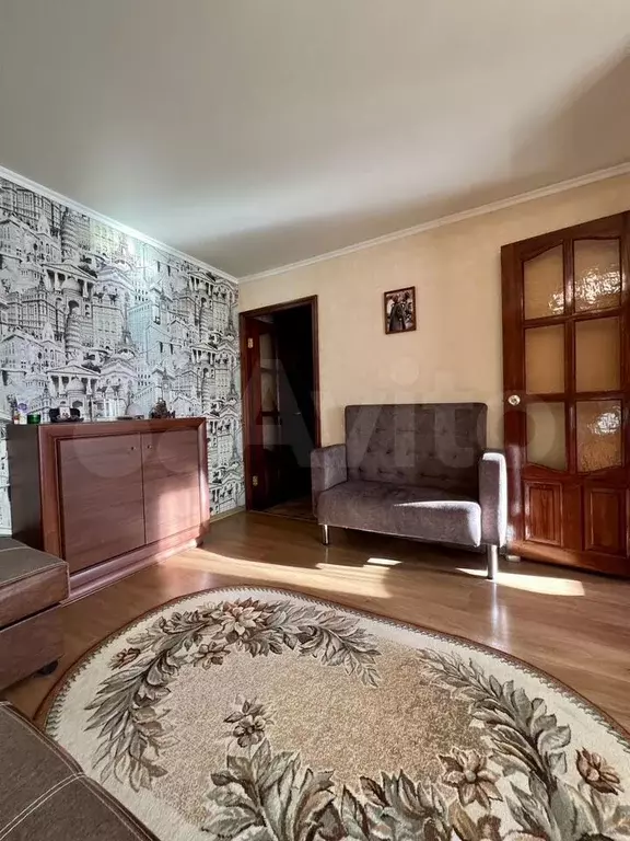 1-к. квартира, 30 м, 5/5 эт. - Фото 0