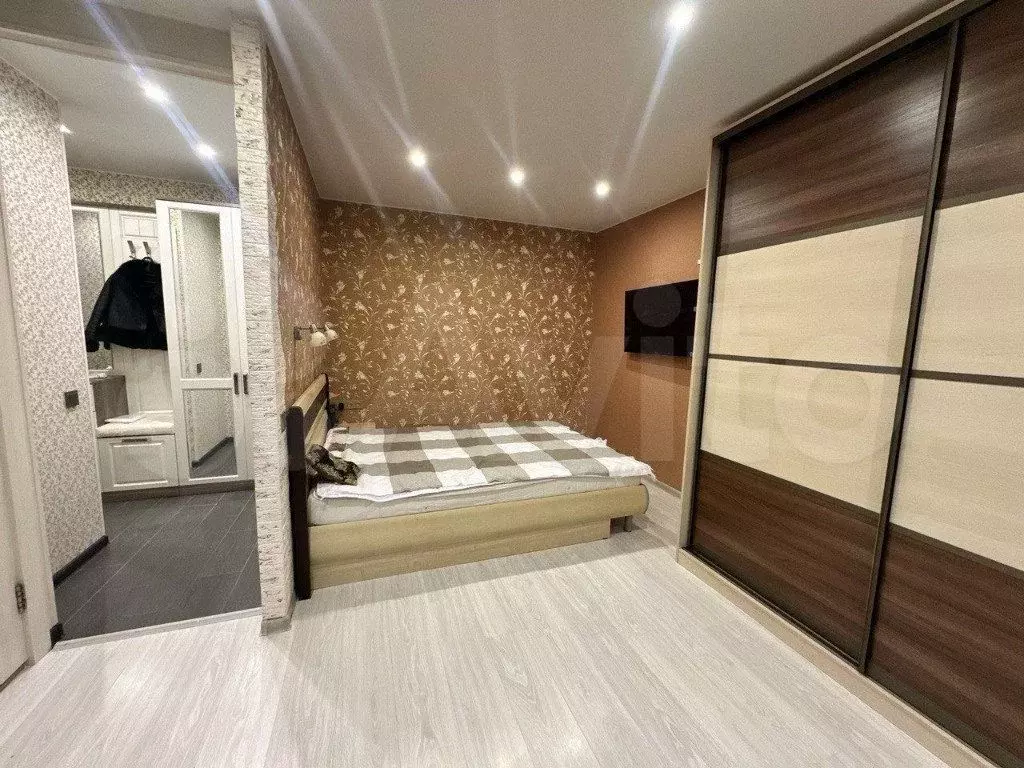 1-к. квартира, 31 м, 4/5 эт. - Фото 0