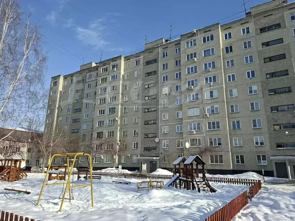 1-к кв. Курганская область, Курган Заозерный жилрайон, 3-й мкр, 26 ... - Фото 1