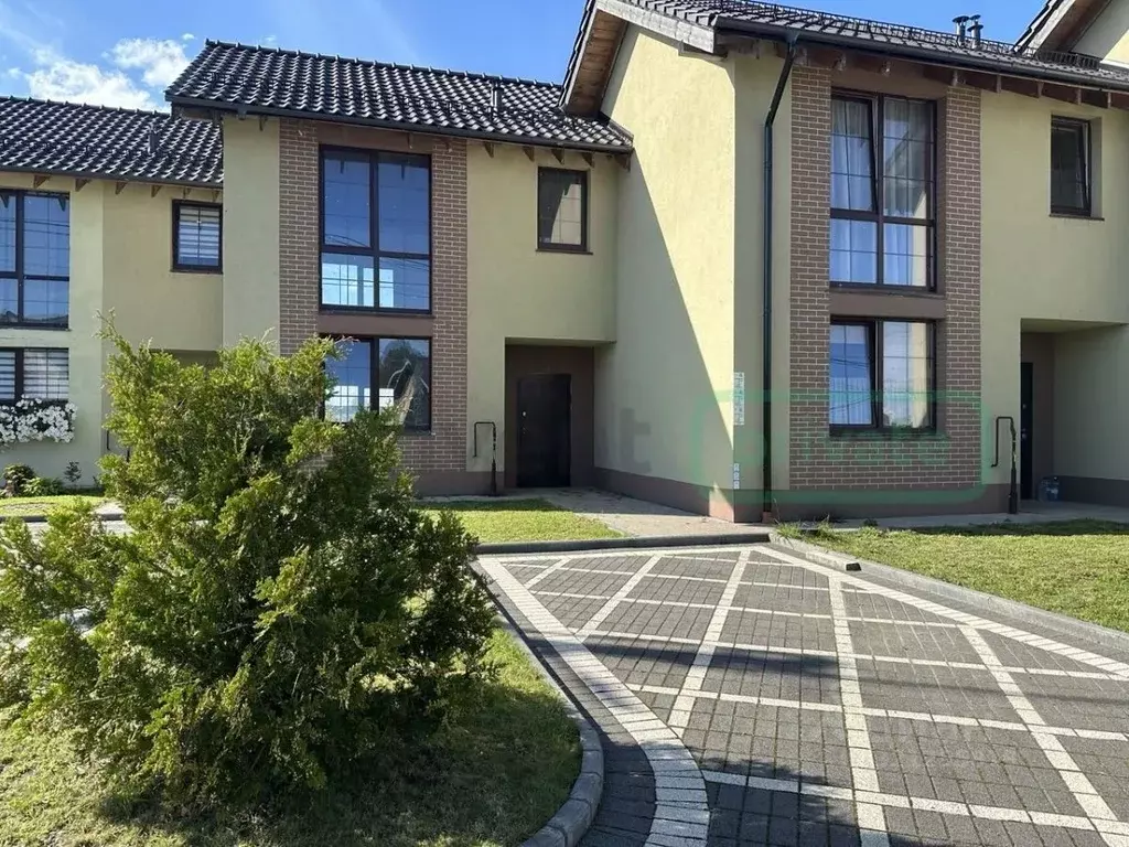 Таунхаус в Калининградская область, Гурьевск ул. Кузбасская (91 м) - Фото 1