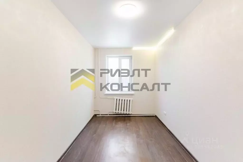 3-к кв. Омская область, Омск ул. 20 лет РККА, 200 (55.0 м) - Фото 2