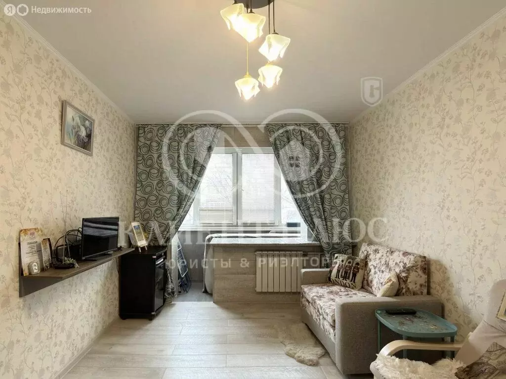 2-комнатная квартира: Южно-Сахалинск, Сахалинская улица, 13 (43.3 м) - Фото 1