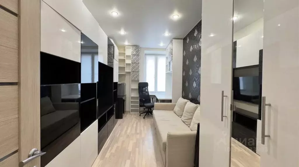 2-к кв. Московская область, Красногорск Октябрьская ул., 7 (56.3 м) - Фото 1