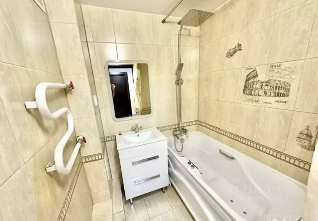 2-к кв. Алтайский край, Барнаул просп. Энергетиков, 10 (62.0 м) - Фото 0