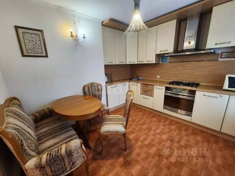 2-к кв. Пензенская область, Пенза ул. Калинина, 61 (71.1 м) - Фото 2