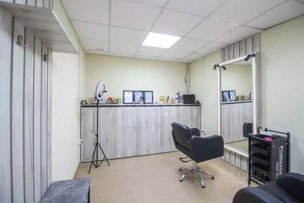 Офис в Алтайский край, Барнаул ул. 80-й Гвардейской Дивизии, 68 (11 м) - Фото 1