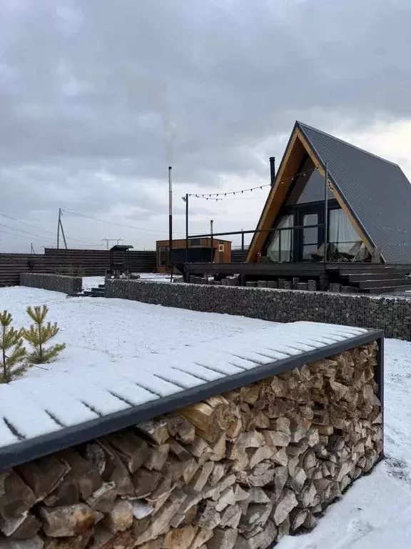 Дом в Красноярский край, Сосновоборский муниципальный округ, пос. ... - Фото 2