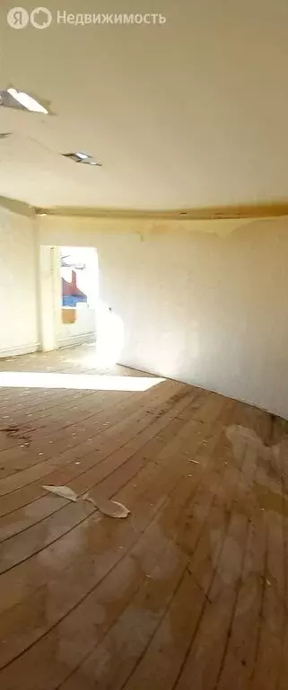 Дом в село Долаково, улица И.М. Мусиева (100 м) - Фото 2