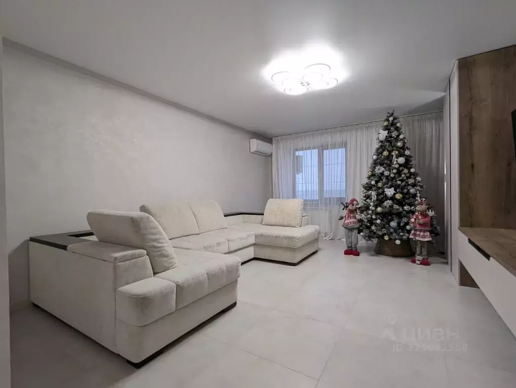 2-к кв. Саратовская область, Саратов Воскресенская ул., 32 (75.0 м) - Фото 1