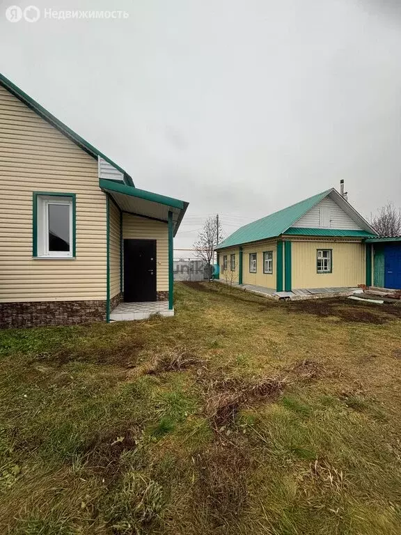 Дом в село Старый Каразерик, улица Ленина, 59 (142 м) - Фото 1