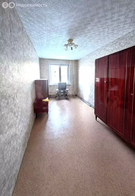 2-комнатная квартира: Челябинск, улица Барбюса, 150 (45 м) - Фото 1