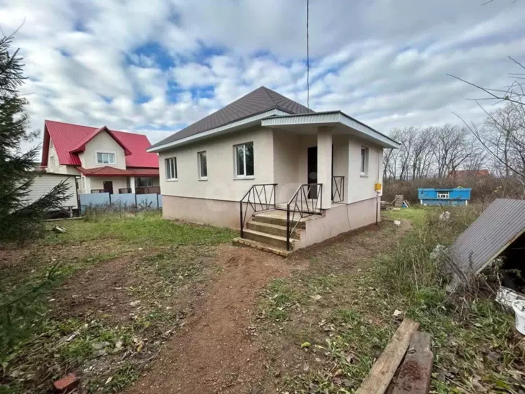 Дом в Башкортостан, Уфа городской округ, д. Зинино, 6-й кв-л 2 (172 м) - Фото 1