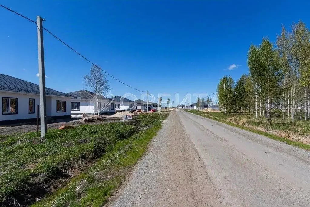 Участок в Тюменская область, Тюменский муниципальный округ, с. ... - Фото 1