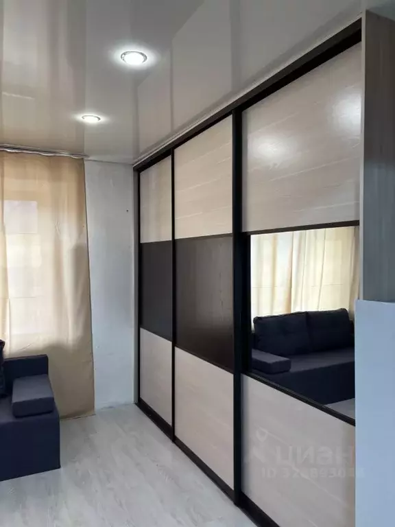 Студия Свердловская область, Екатеринбург ул. Таганская, 6 (18.5 м) - Фото 2