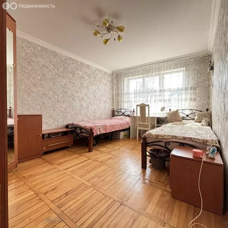 3-комнатная квартира: Нальчик, улица Захарова, 105 (71.3 м) - Фото 0