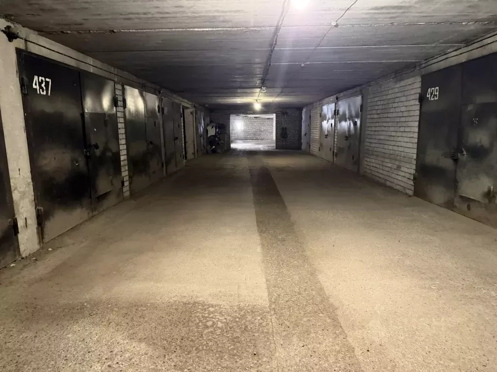 Гараж в Татарстан, Казань ул. Адоратского, 2А (18 м) - Фото 2