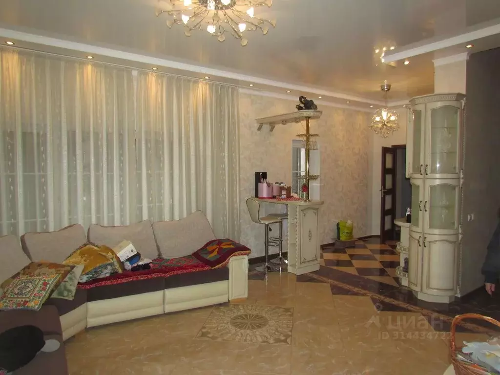 Дом в Калининградская область, Гурьевский муниципальный округ, пос. ... - Фото 1