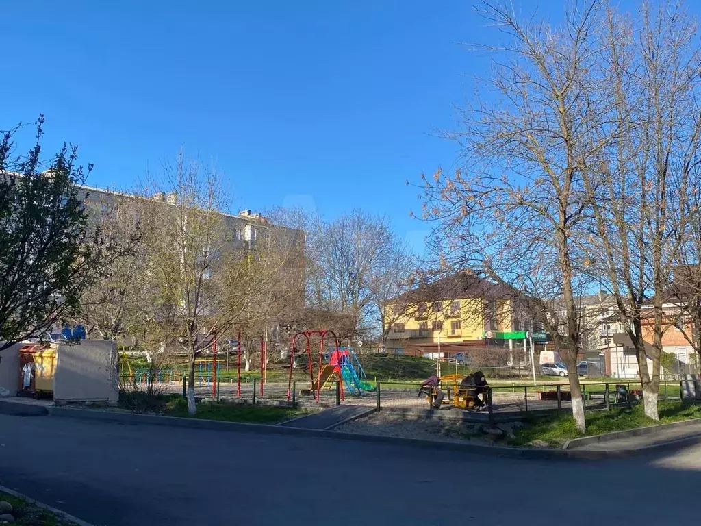1-к. квартира, 37 м, 1/1 эт. - Фото 1