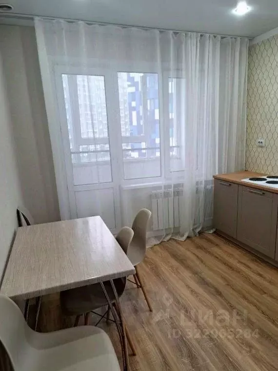 1-к кв. Татарстан, Зеленодольск просп. Строителей, 32Б (42.3 м) - Фото 1