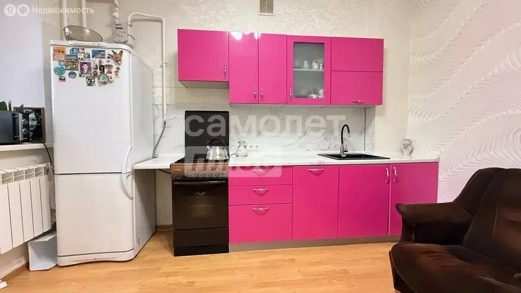 2-комнатная квартира: посёлок Рыбхоз, Бисеровское шоссе, 5А (80 м) - Фото 1