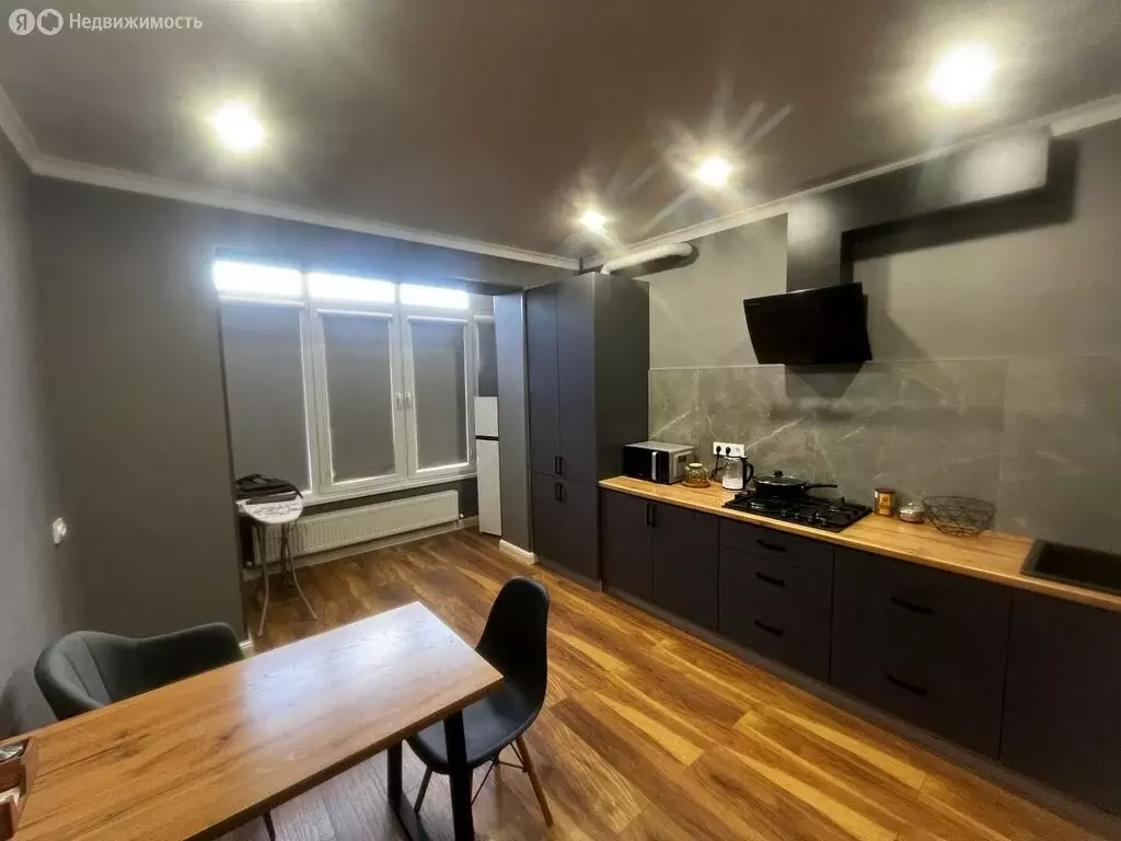 1-комнатная квартира: Нальчик, улица Шогенова, 77 (45 м) - Фото 1