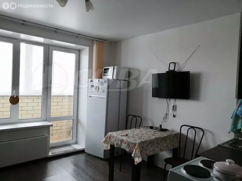 Квартира-студия: Тобольск, 15-й микрорайон, 37 (21 м) - Фото 0