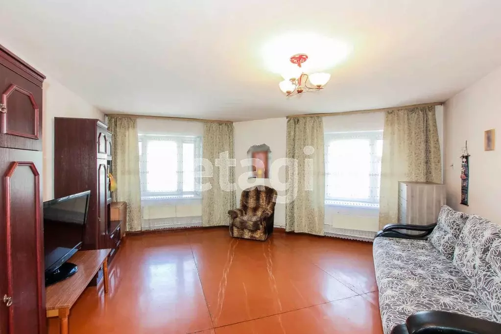 5-к кв. Бурятия, Улан-Удэ Комсомольская ул., 3А (142.2 м) - Фото 1