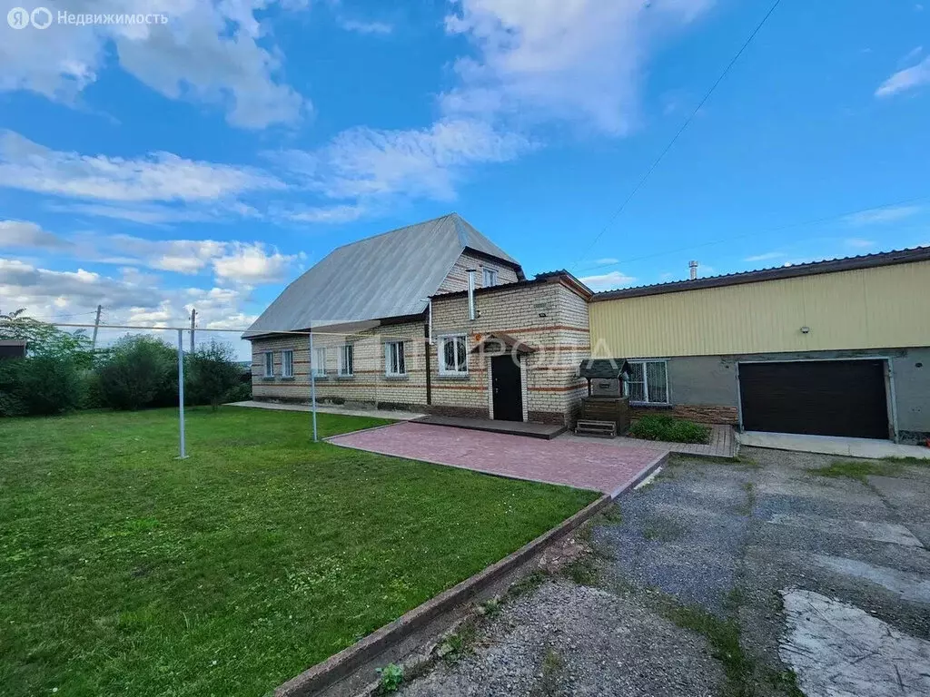 Дом в село Берёзово, Садовая улица, 72 (181 м) - Фото 1