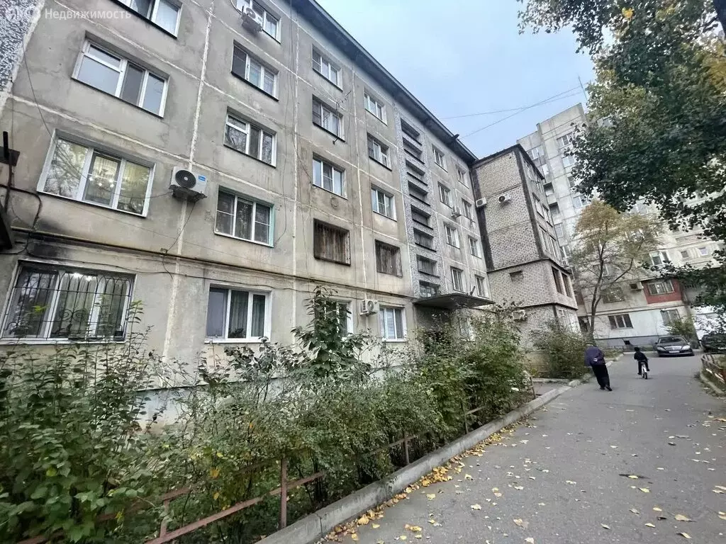 2-комнатная квартира: Махачкала, улица Магомеда Ярагского, 79А (55 м) - Фото 1