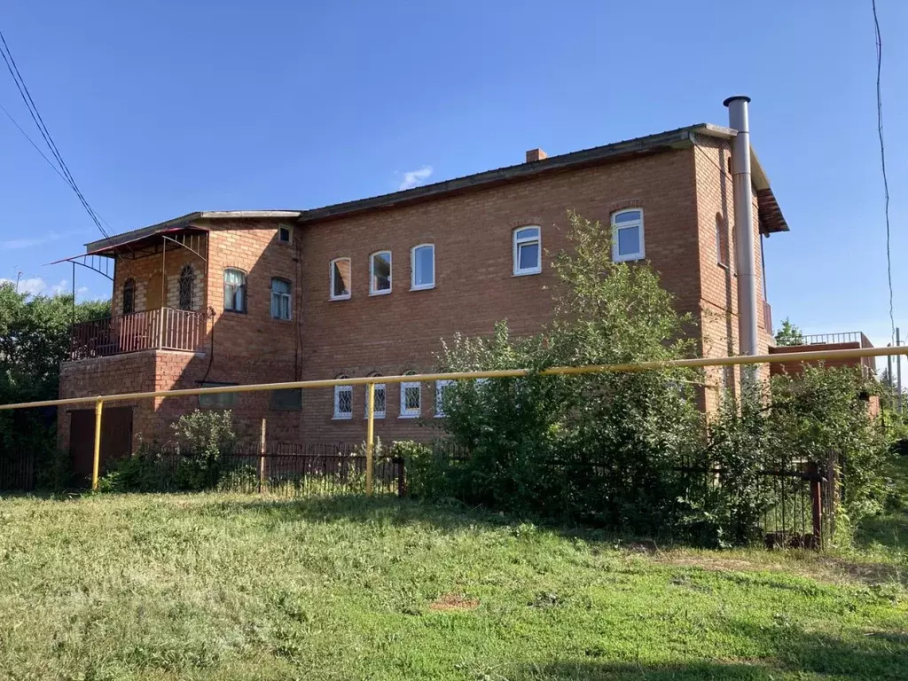 Дом в Самарская область, Жигулевск городской округ, с. Ширяево  (150 ... - Фото 1