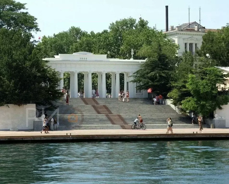 2-к кв. Севастополь ул. Богданова, 20 (63.5 м) - Фото 1