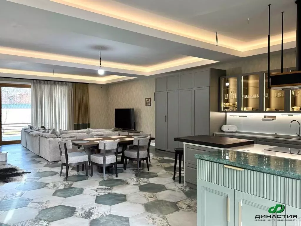 Дом в Ставропольский край, Ставрополь ул. 8 Марта, 27 (388 м) - Фото 2