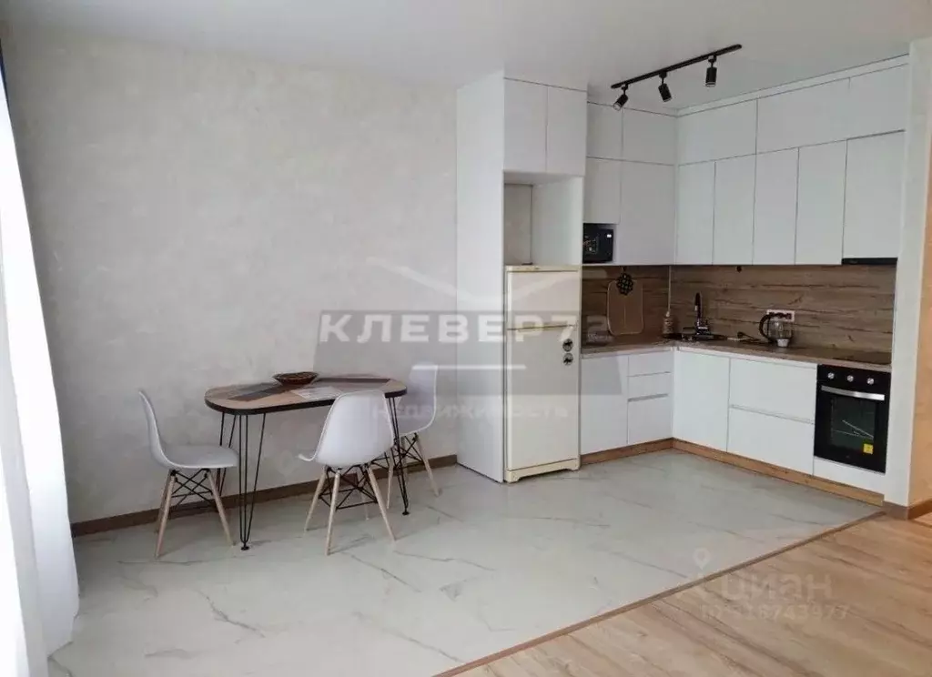 Студия Тюменская область, Тюмень ул. Краснооктябрьская, 6 (33.8 м) - Фото 0